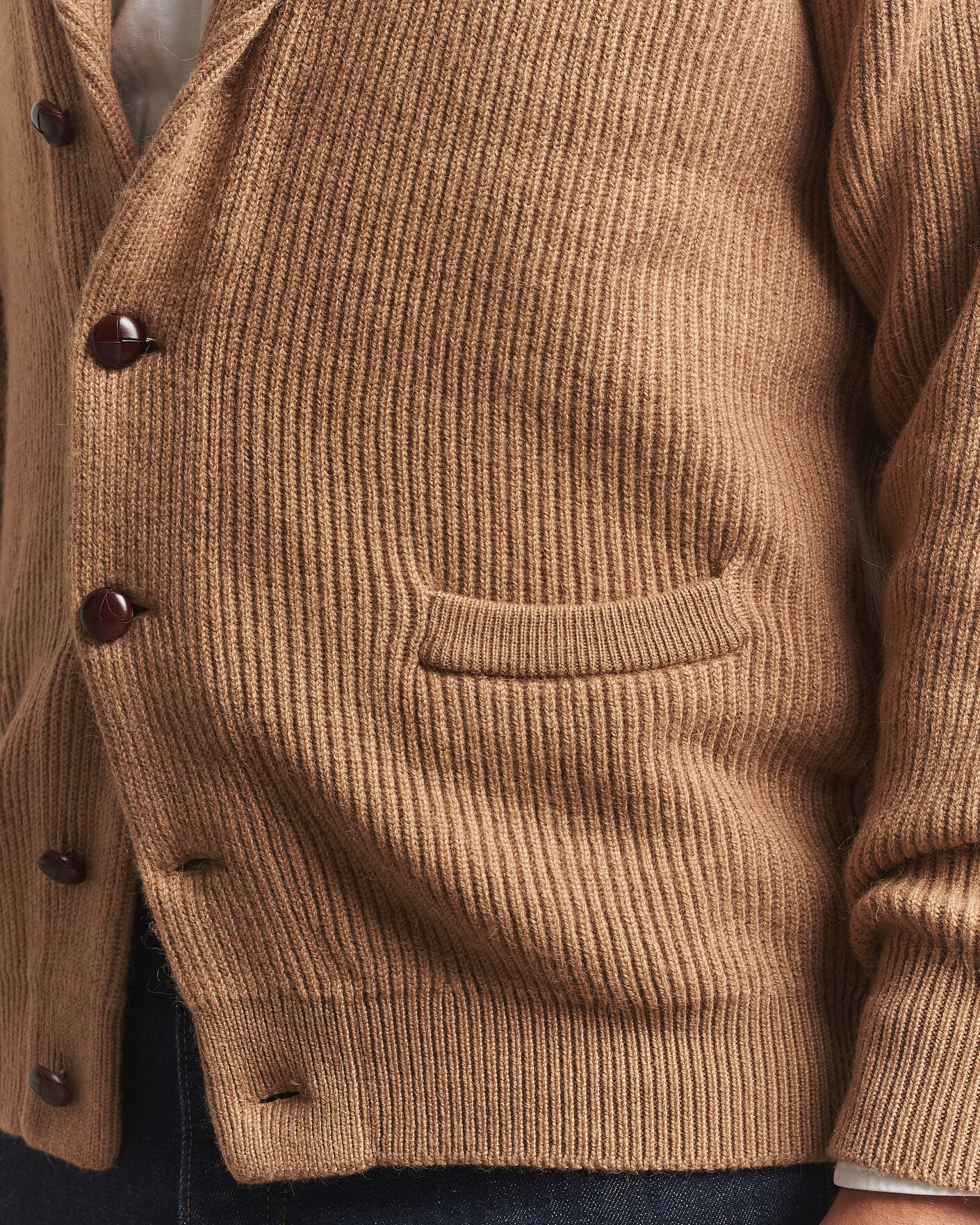 Heren | Truien | William Lockie | Windsor Camelhair Shawl Cardigan Natural Brown