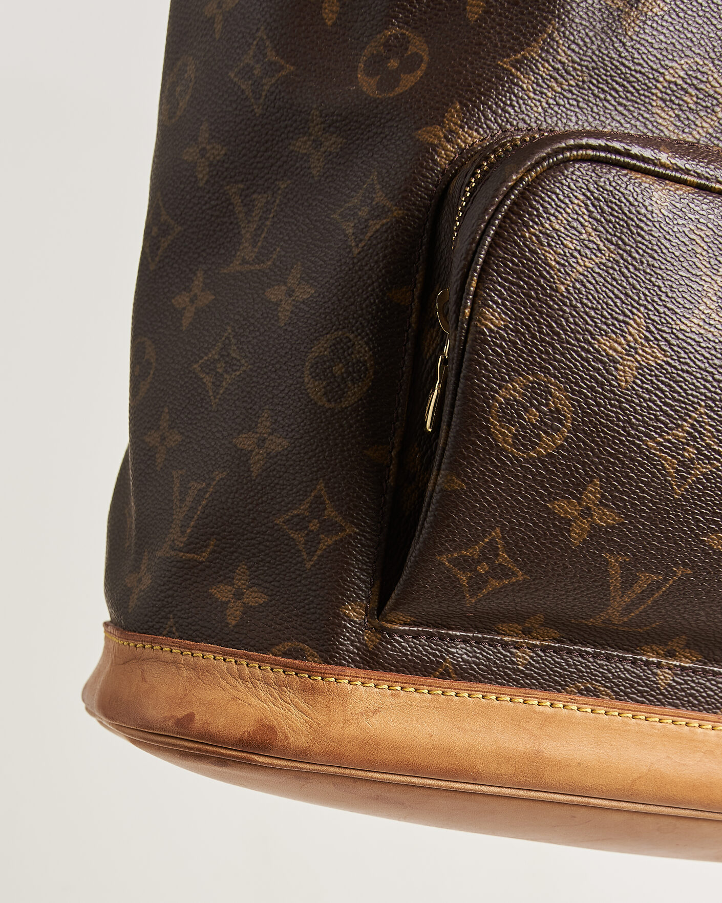 Heren | Pre-Owned & Vintage Bags | Louis Vuitton Pre-Owned | Montsouris GM Backpack Monogram