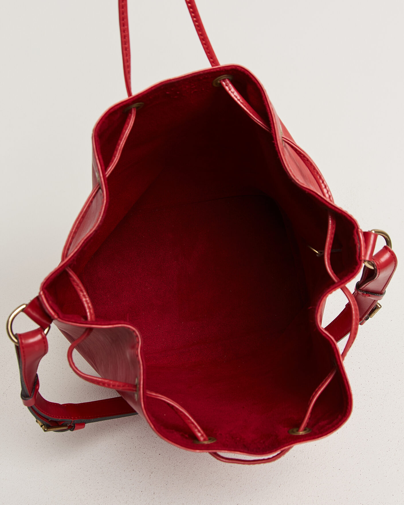 Homme | Pre-Owned & Vintage Bags | Louis Vuitton Pre-Owned | Noé Epi Leather Red