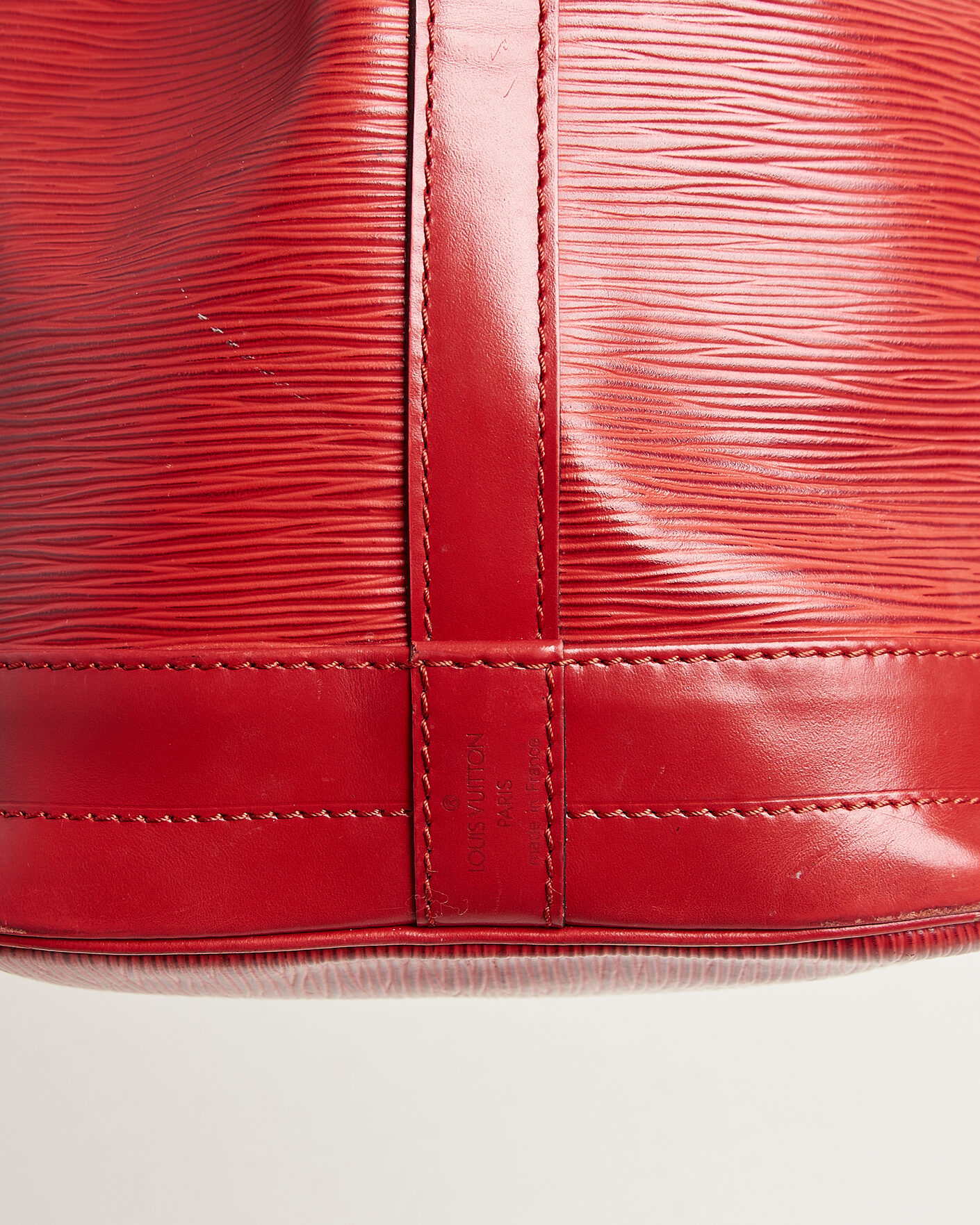 Homme | Pre-Owned & Vintage Bags | Louis Vuitton Pre-Owned | Noé Epi Leather Red