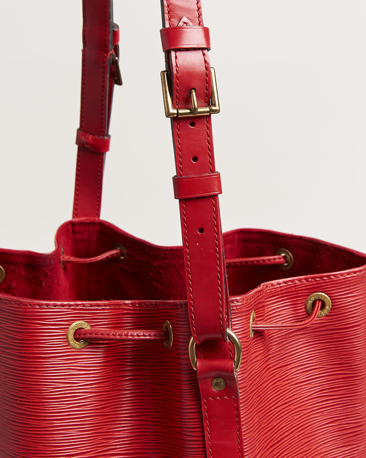 Homme | Pre-Owned & Vintage Bags | Louis Vuitton Pre-Owned | Noé Epi Leather Red