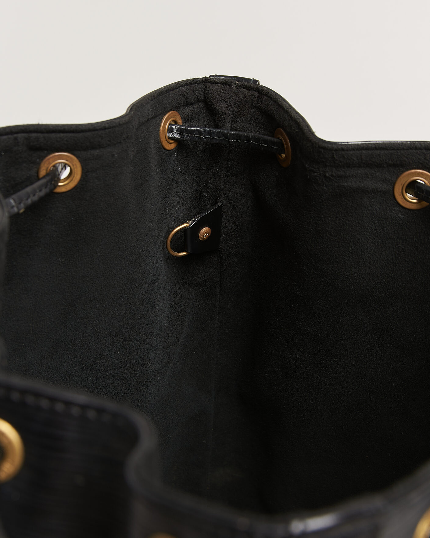 Homme | Pre-Owned & Vintage Bags | Louis Vuitton Pre-Owned | Noé Epi Leather Black