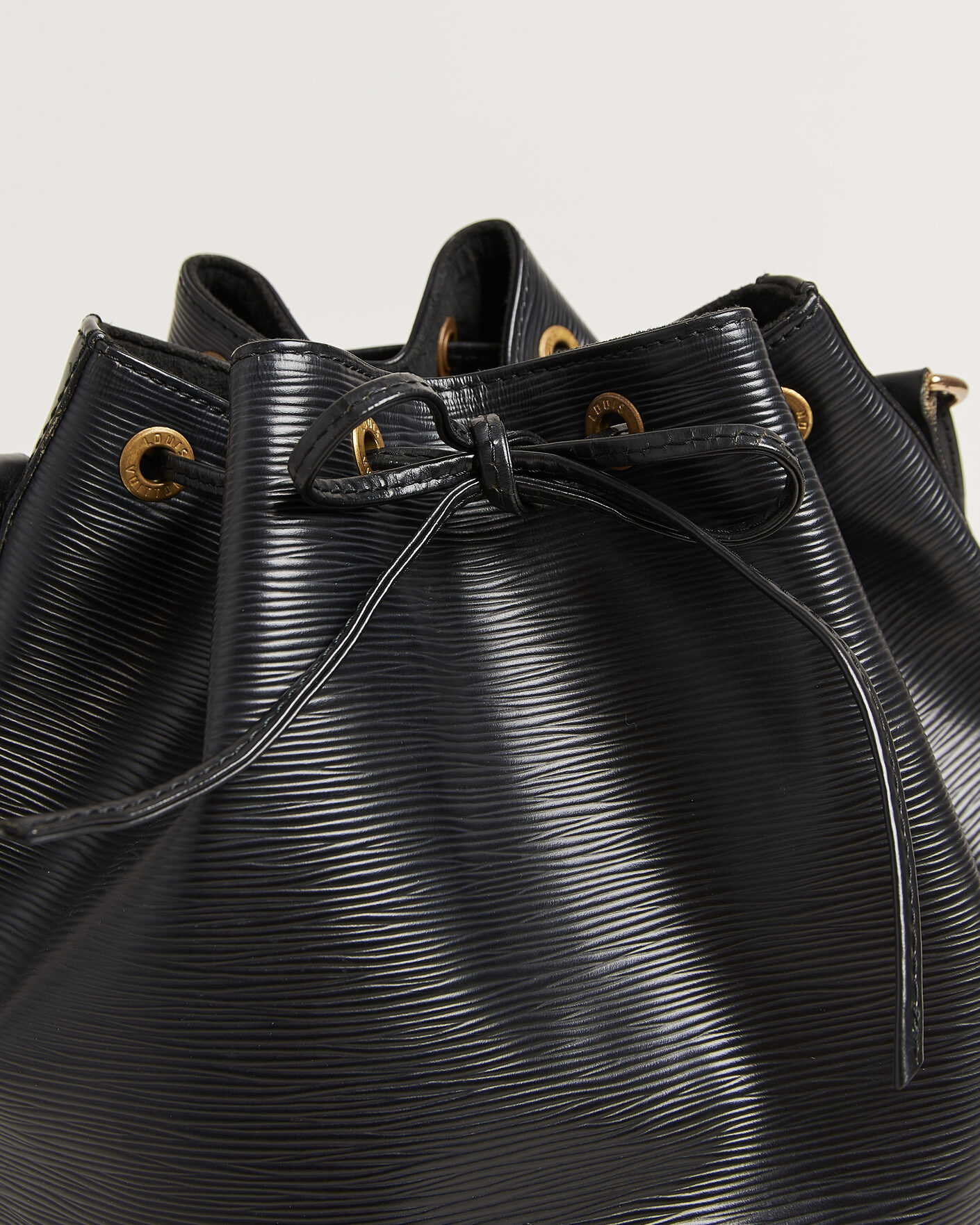 Homme | Pre-Owned & Vintage Bags | Louis Vuitton Pre-Owned | Noé Epi Leather Black