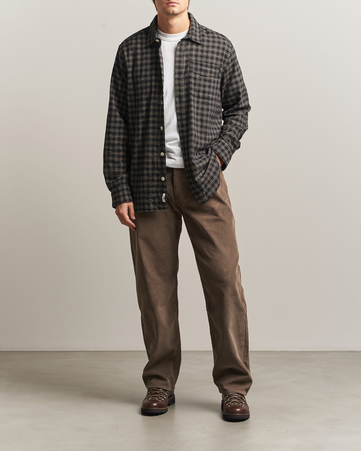 Heren | Broeken | Forét | Moor Relaxed Fit Corduroy Pants Faded Wood