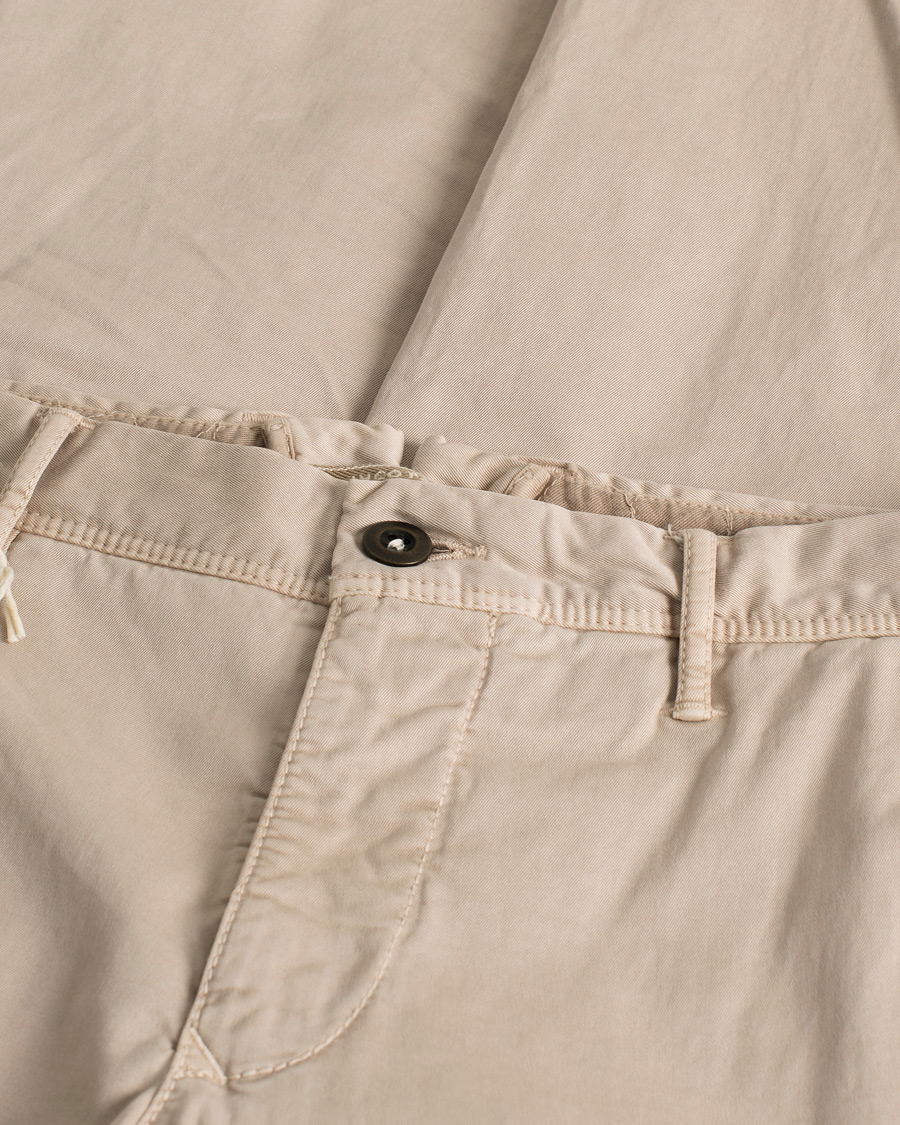 Homme | Incotex Slim Fit Stretch Slacks Sand W33 | Pre-owned | Incotex Slim Fit Stretch Slacks Sand W33