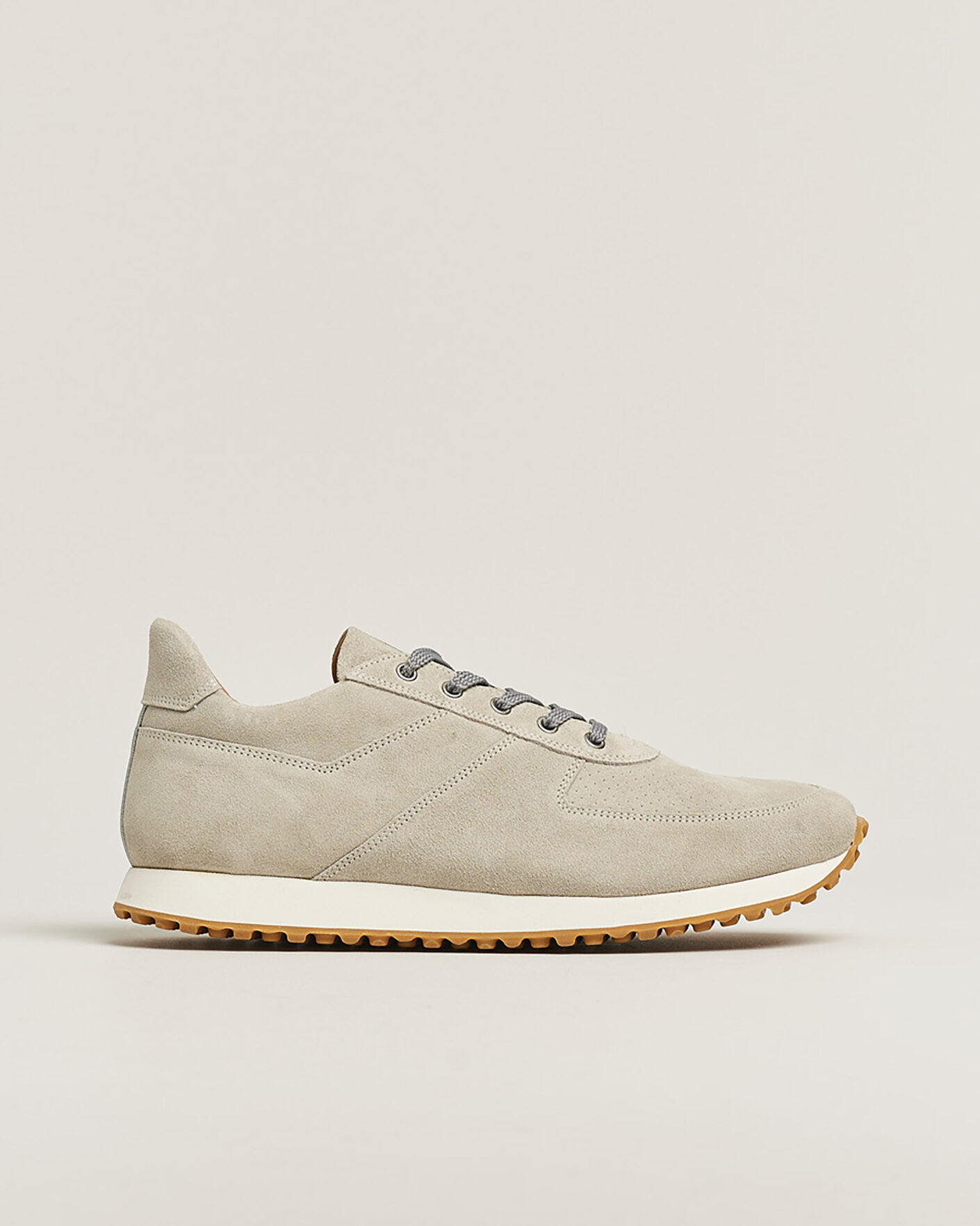 Homme | Pre-owned Chaussures | Pre-owned | C.QP Stride Suede Running Sneaker Ghost