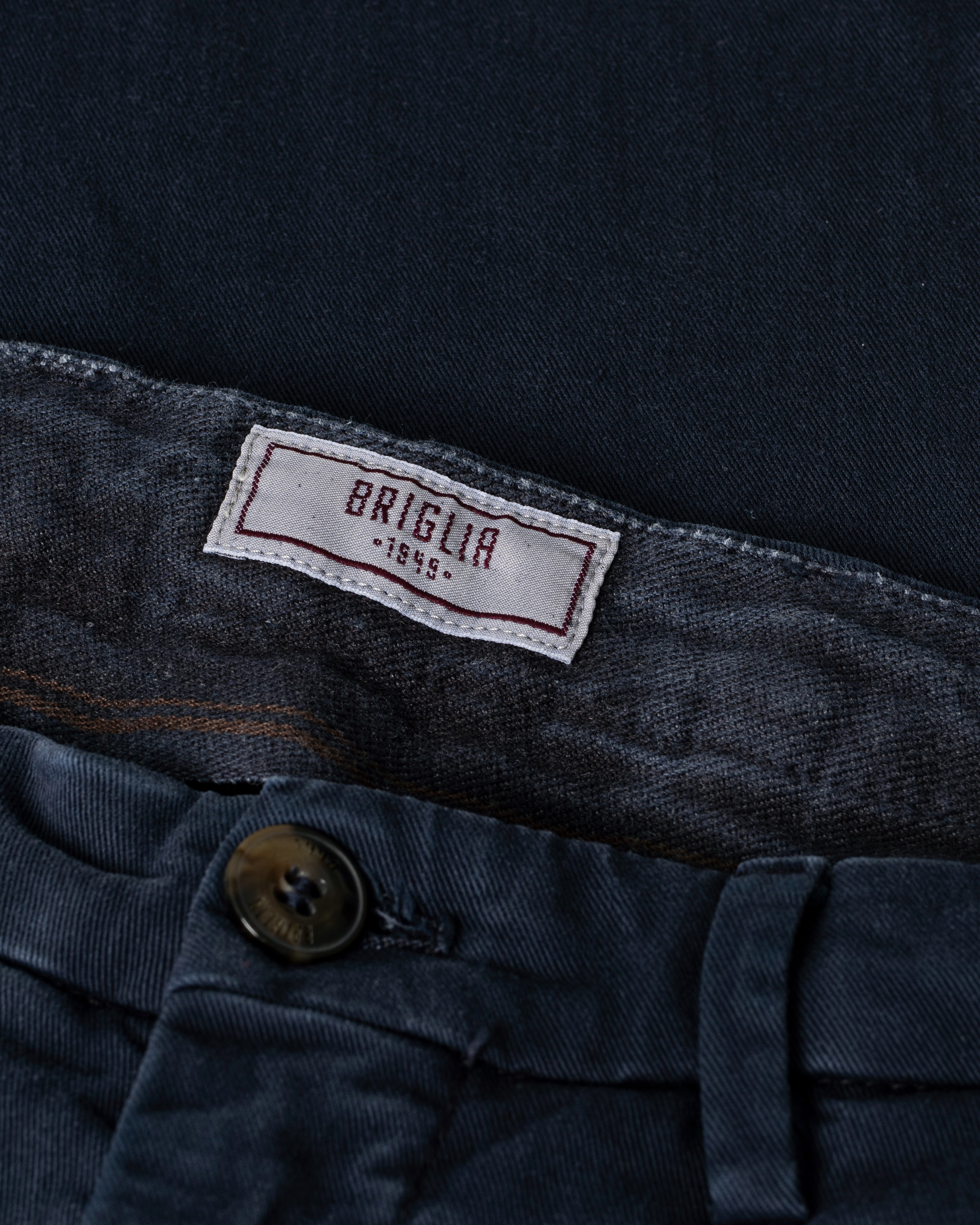 Heren | Broeken | Pre-owned | Briglia 1949 Slim Fit Cotton Chinos Navy 44