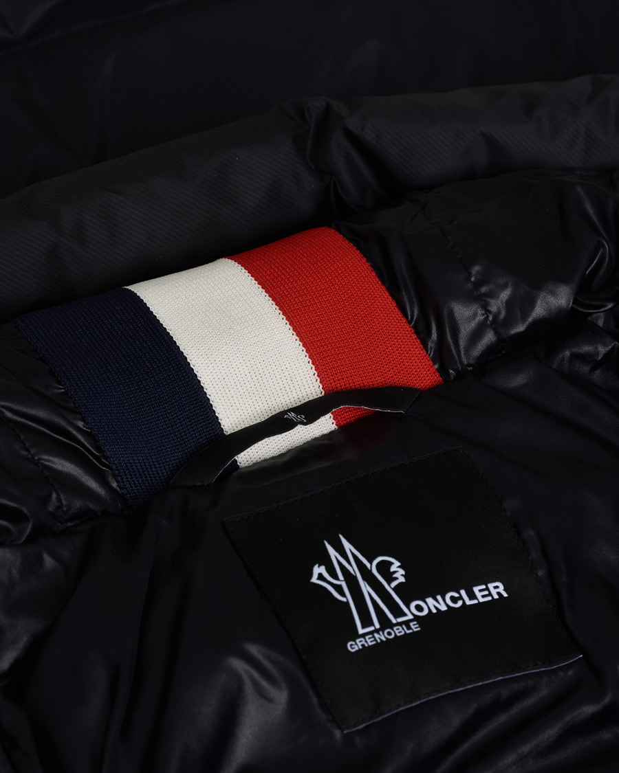 Heren | Jassen | Pre-owned | Moncler Grenoble Camurac Down Jacket Black