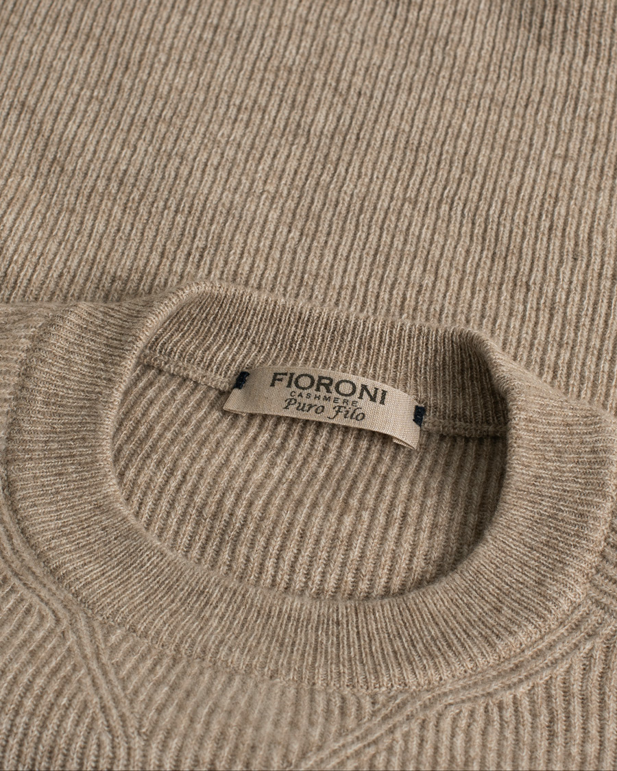 Heren | Fioroni Puro Filo Cashmere Rib Crewneck Beige 48 | Pre-owned | Fioroni Puro Filo Cashmere Rib Crewneck Beige 48