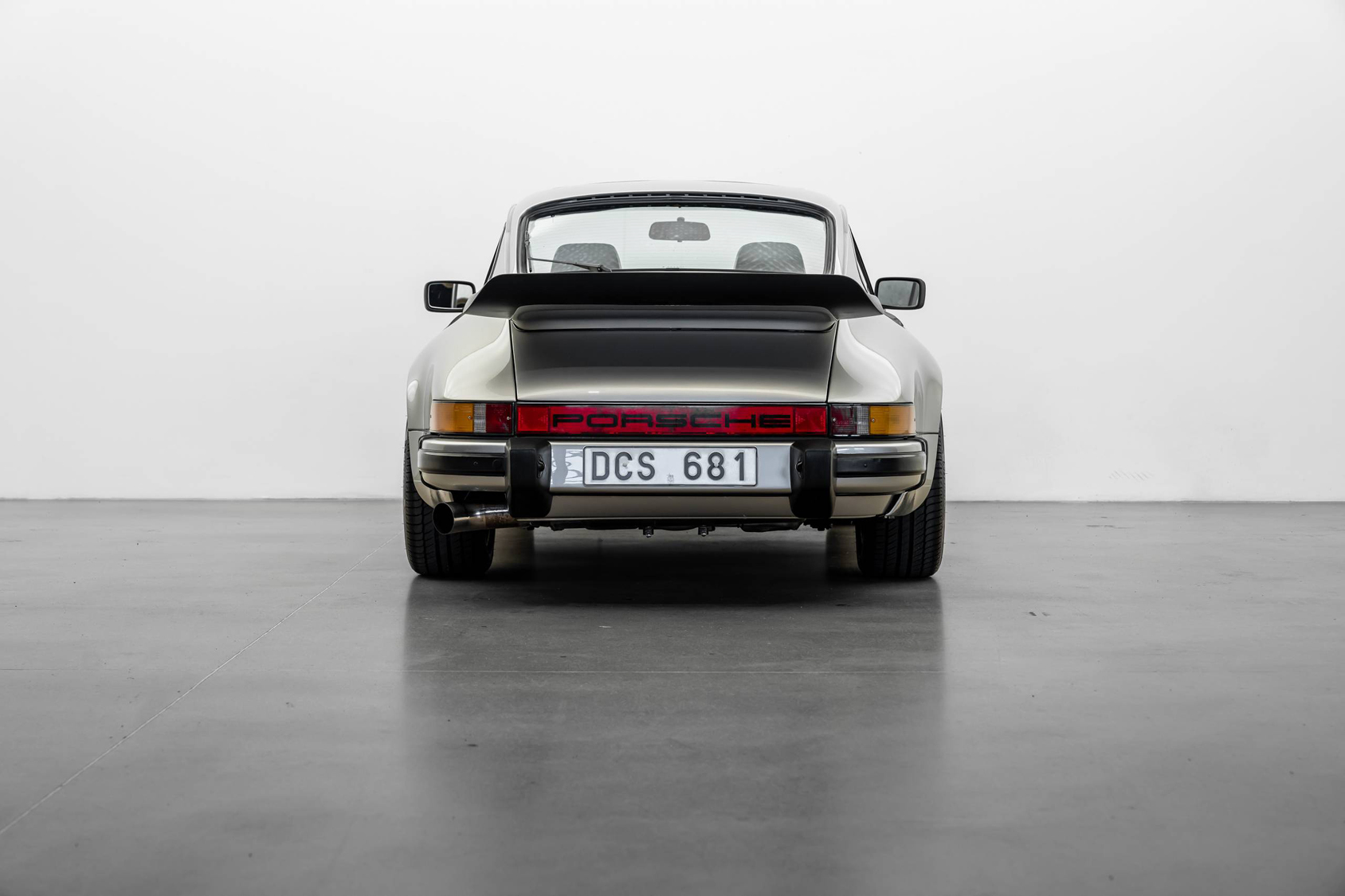 Homme | | Pre-Owned & Vintage Cars | Porsche 911 SC ***SOLD***