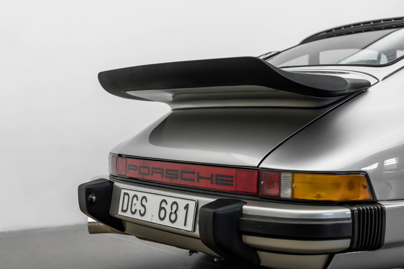 Homme | | Pre-Owned & Vintage Cars | Porsche 911 SC ***SOLD***